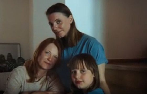 Kobiety budują lepszą przyszłość m.in. dla swoich córek w kampanii „Chcę dla niej lepszego świata. Ty też?” (wideo)