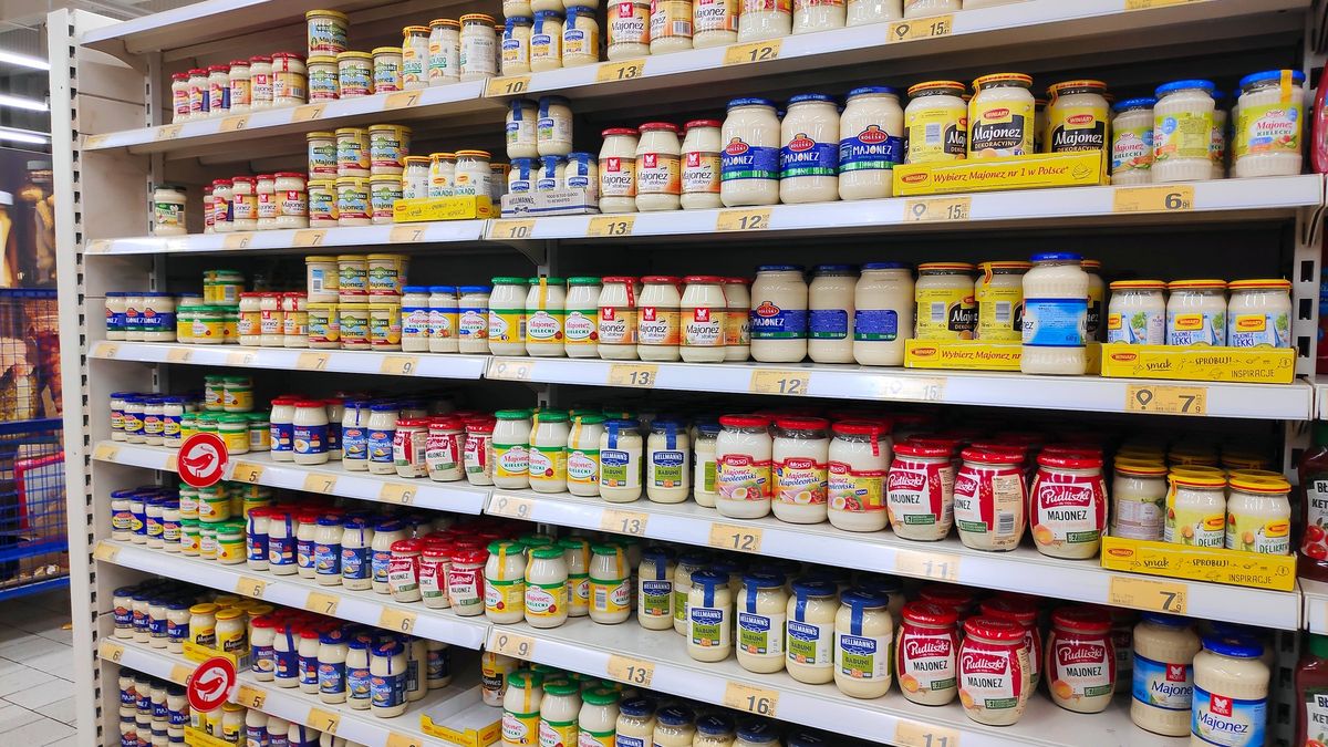 Znany dietetyk wziął na warsztat majonez Kielecki oraz Winiary i sprawdził ich składy