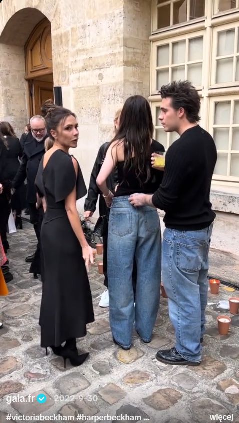 Nicola Peltz, Victoria Beckham i Brooklyn Beckham