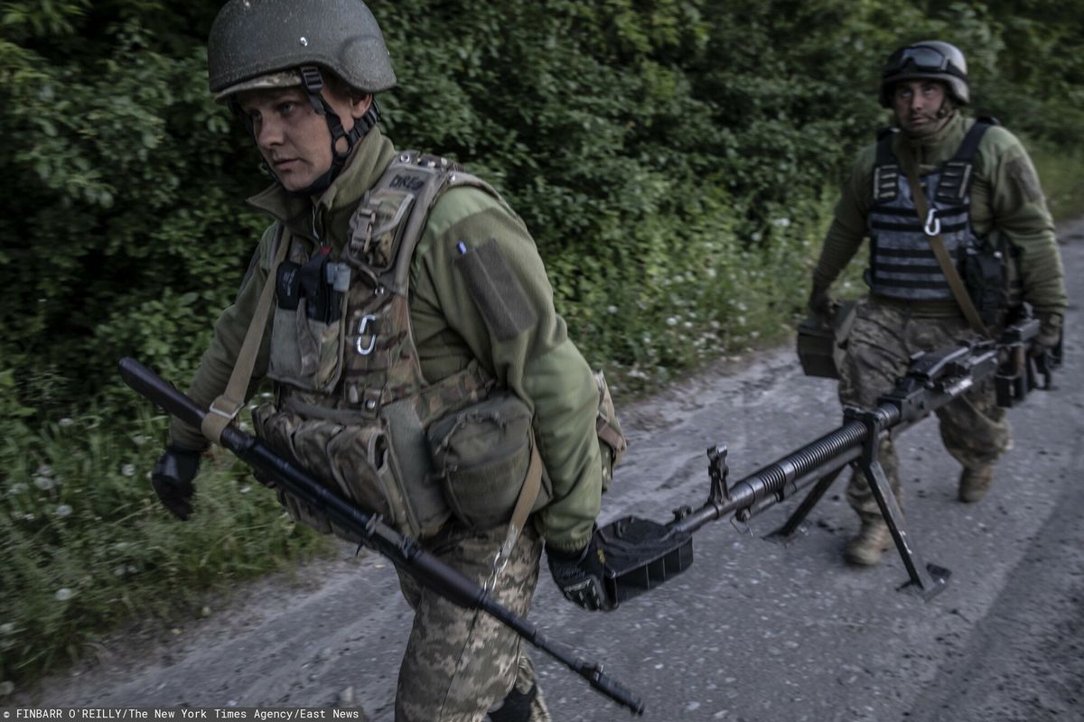 Ukraińscy żołnierze na froncie w Donbasie 