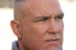 ''The Tomb'': Vinnie Jones w grobowcu obok Stallone'a i Schwarzeneggera