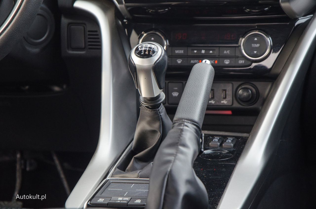 A manual gearbox has many advantages, but it is worth knowing how to use them.