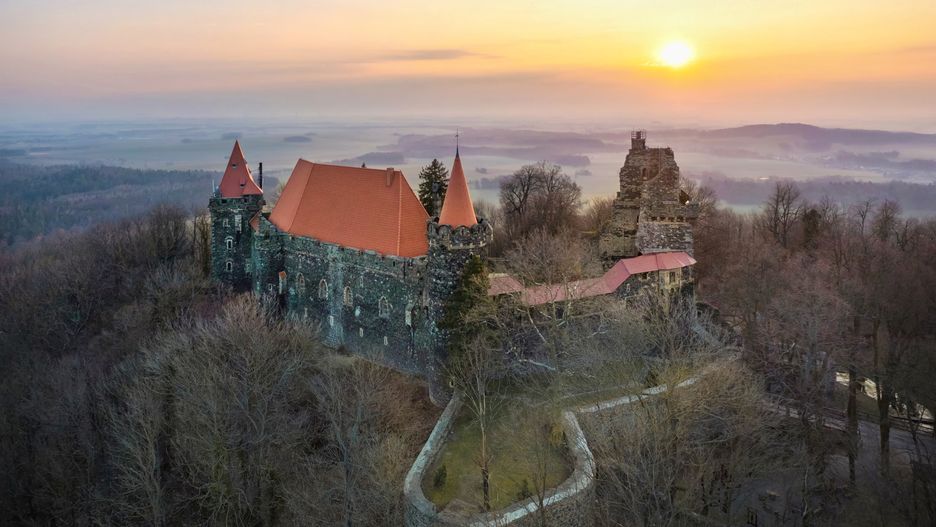 Zamek Grodziec z lotu ptaka