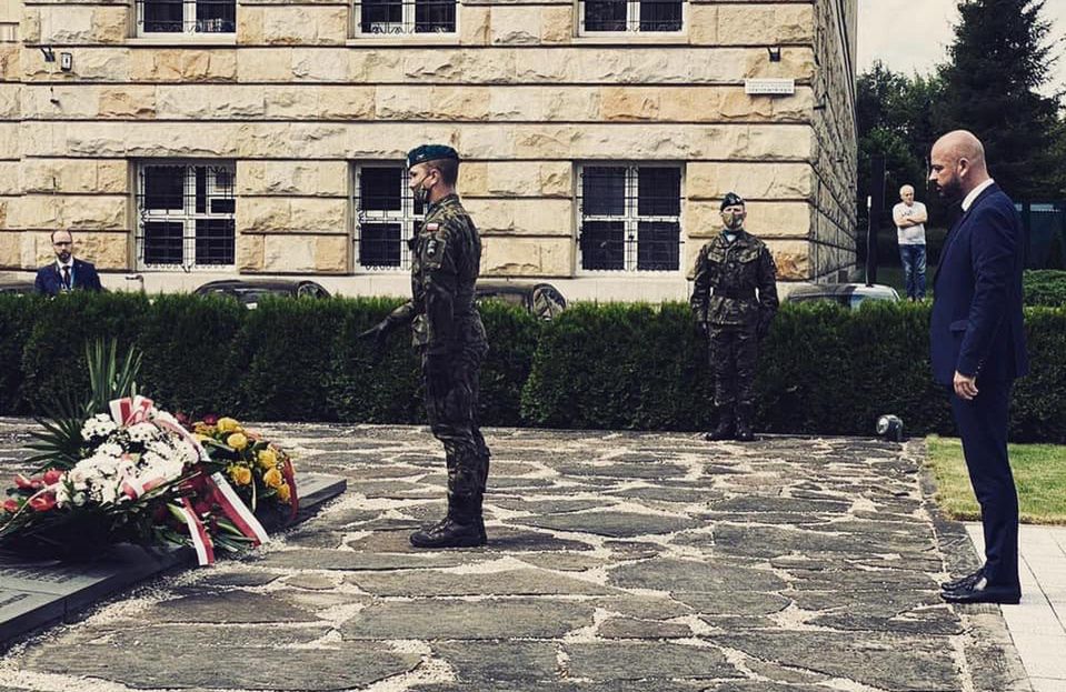 Wrocław. 80. rocznica kaźni profesorów lwowskich na Wzgórzach Wuleckich. "Ludzi należy szanować"