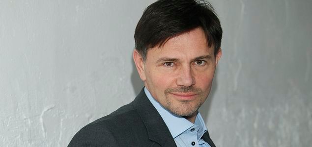 Krzysztof Ibisz: odmłodniał i spoważniał. Czyżby?