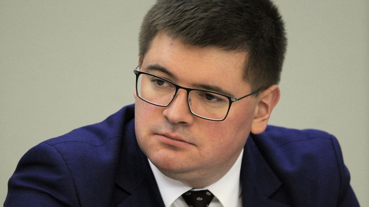 Społeczeństwu przeciekają przez palce miliardy złotych - mówi Tomasz Rzymkowski.