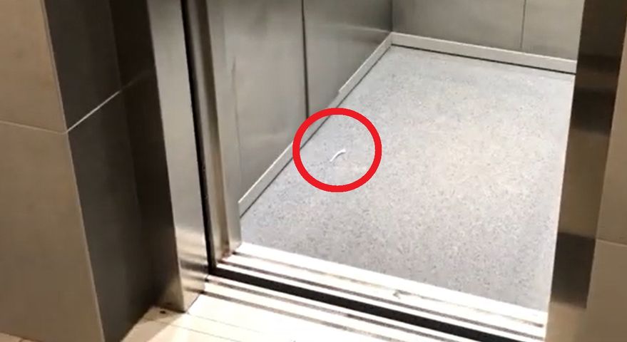 Siedmiolatek utknął w windzie