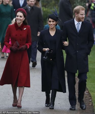 Księżna Kate i Meghan Markle na mszy świątecznej