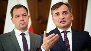 Setki tysięcy złotych dla fundacji Zbigniewa Ziobry. Wiemy, co organizacja byłego ministra planuje za pieniądze od prezesa Zondacrypto