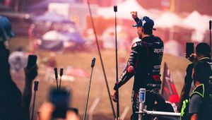Dominacja włoskiej ekipy w domowej rundzie. Ostra walka w MotoGP