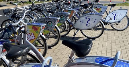 Miejskie rowery na zakręcie. Spadek liczby wypożyczeń nawet o kilkadziesiąt procent