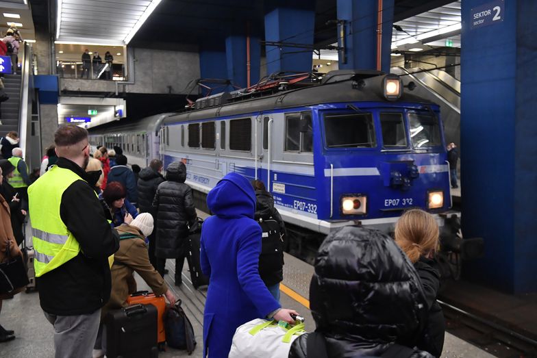 PKP Intercity przygotowuje się na święta. Więcej wagonów na popularnych trasach