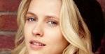 Teresa Palmer trzyma Alice Bragę w bagażniku