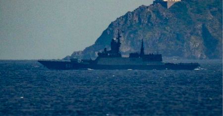 Rosyjski "Soobrazitielnyj" przepłynął Cieśninę Gibraltarską