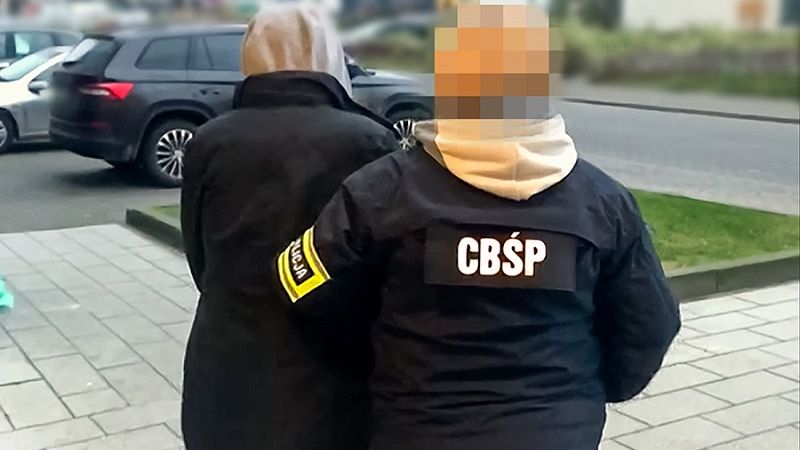 Kolejne zatrzymania ws. paszportów covidowych