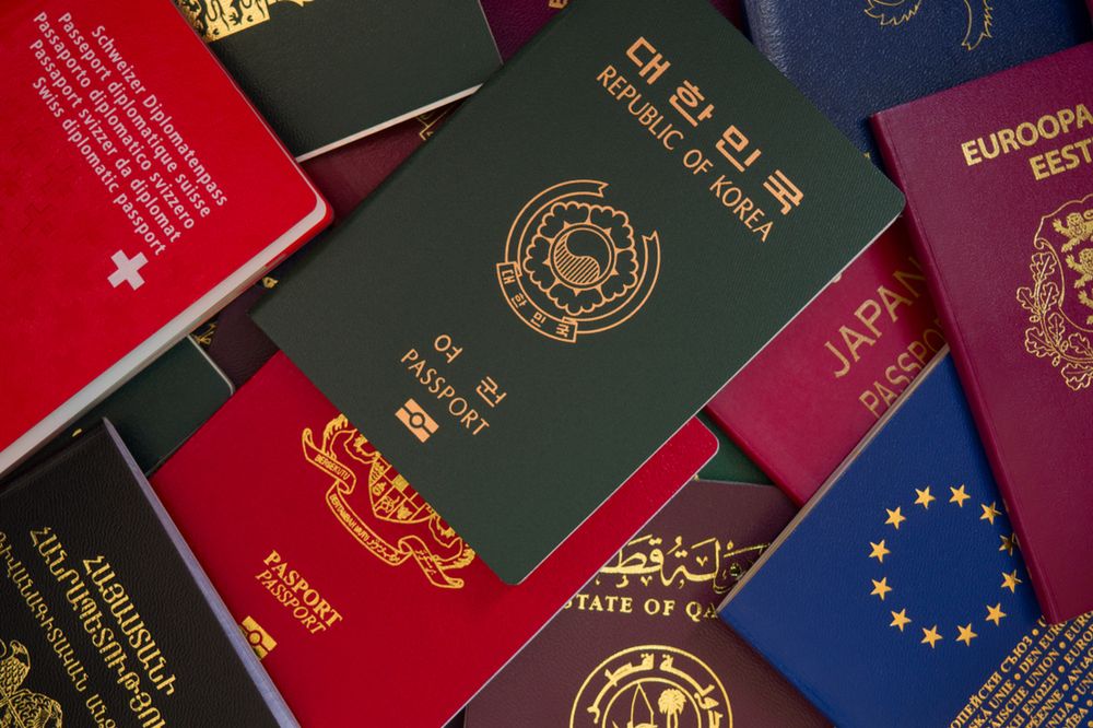 Wybrano najpotężniejszy paszport na świecie. Polski dokument coraz cenniejszy