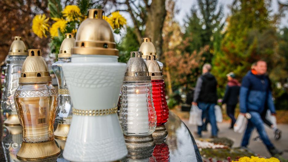 Tego Kościół nie pozwala robić na Wszystkich Świętych, 1 listopada