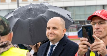 Kłopoty Mateckiego. Prokuratura bada nieprawidłowości