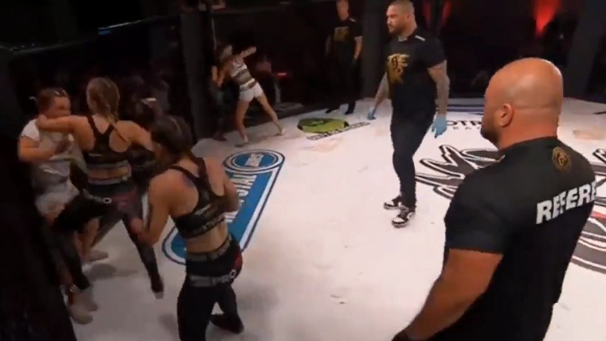 W sobotę odbyła się grupowa walka kobiet