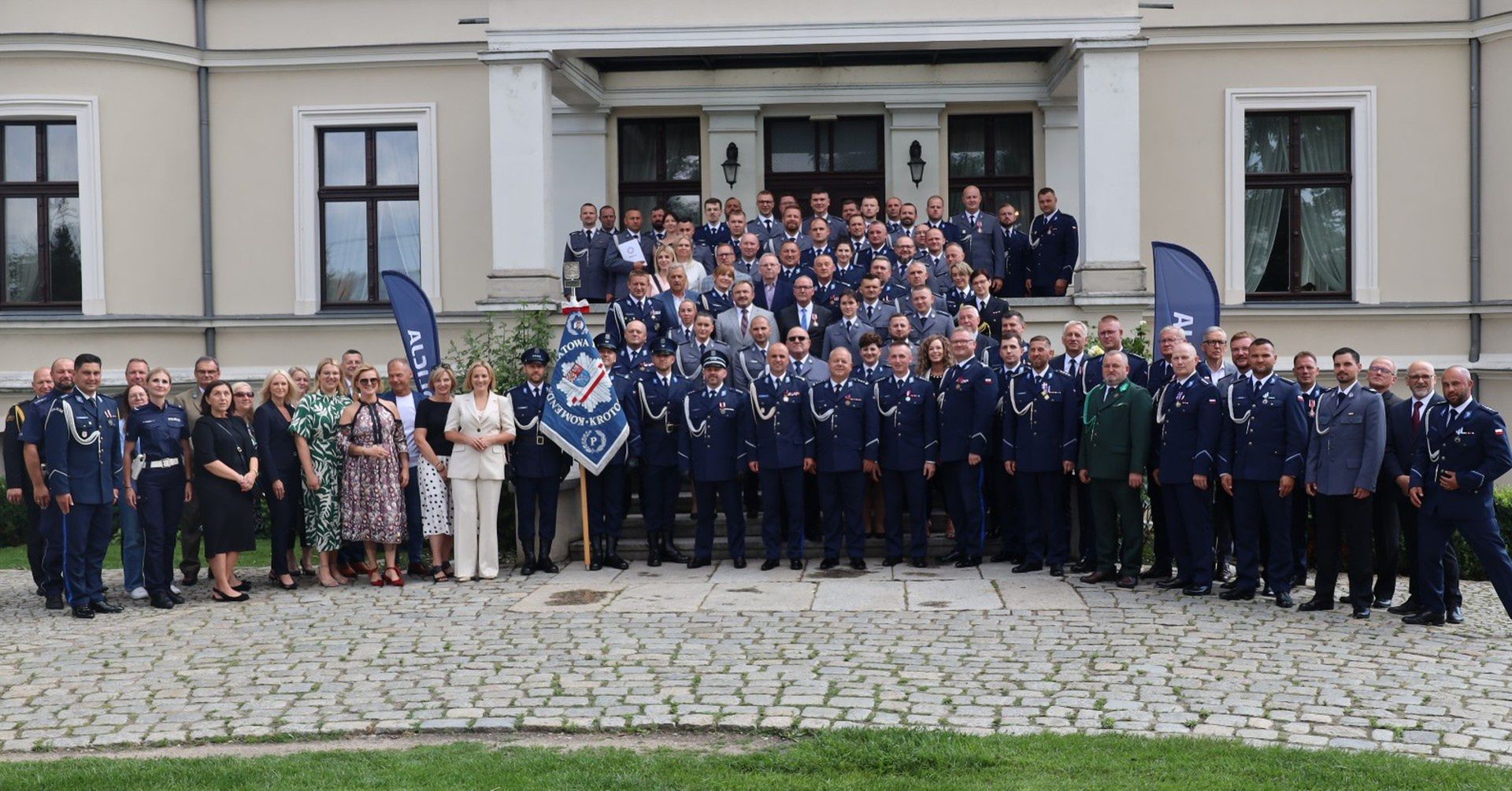 Powiatowe Obchody Święta Policji odbyły się w Pałacu w Orli
