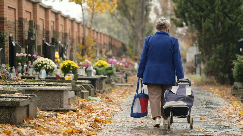 Obostrzenia na Wszystkich Świętych. Policja zapowiada kontrole 