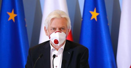 Koronawirus. Prof. Andrzej Horban: nieprzyjemna śmierć przez uduszenie