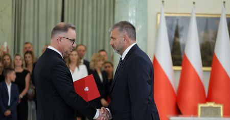 "Efekt Żurka". Rząd Tuska zyskał popularność w sieci