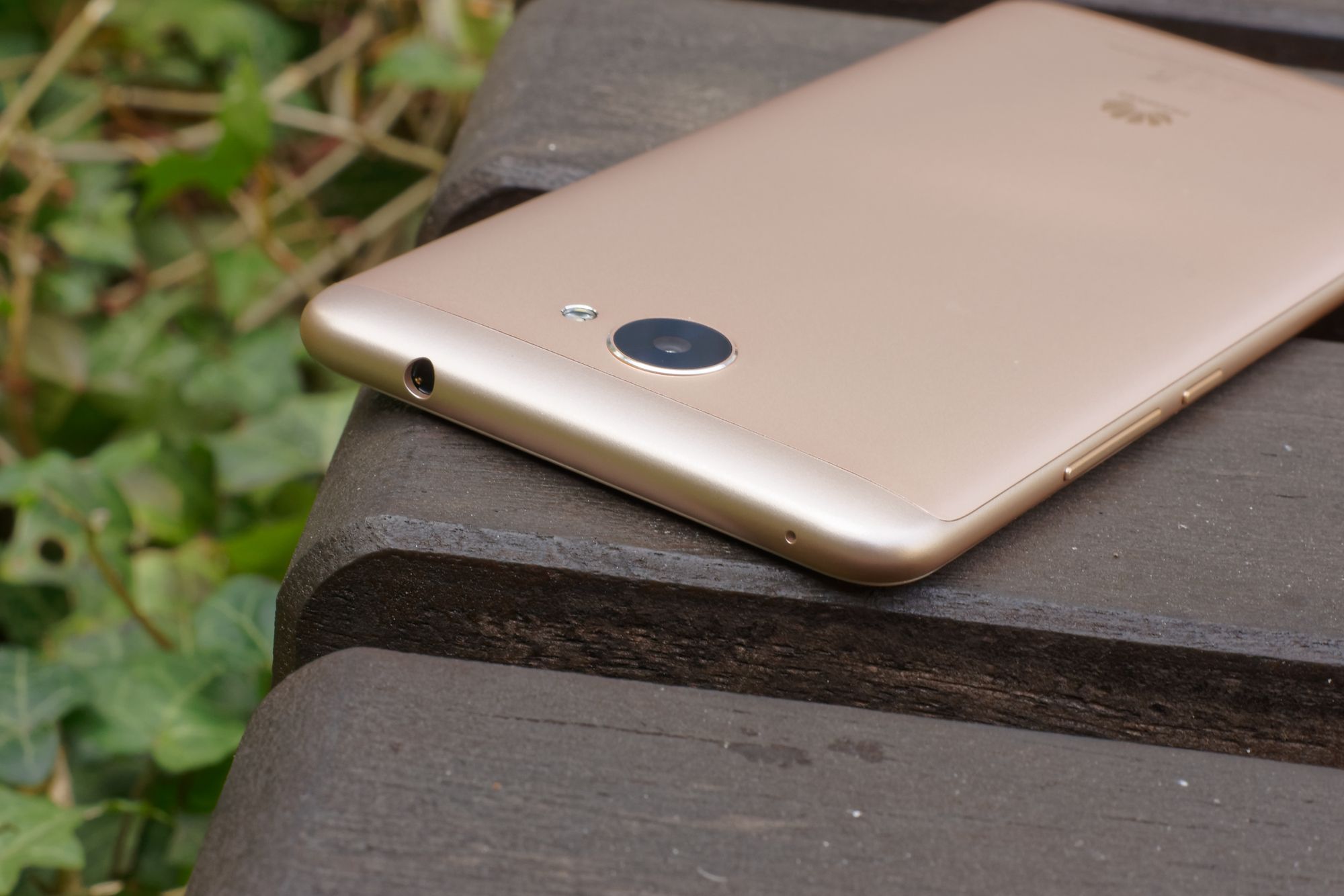 Huawei Y7 – test dobrego smartfona z 5,5-calowym ekranem HD 4