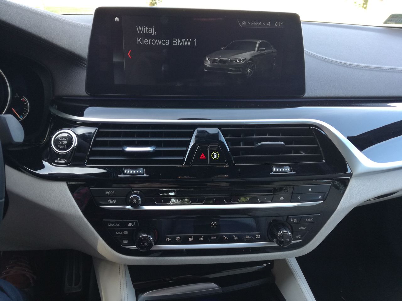 Nowe BMW serii 5: to nie samochód, to smartauto, komputer na kółkach