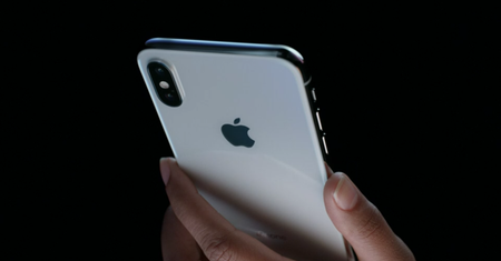 iPhone X w przedsprzedaży: listopadowe zapasy zniknęły w godzinę