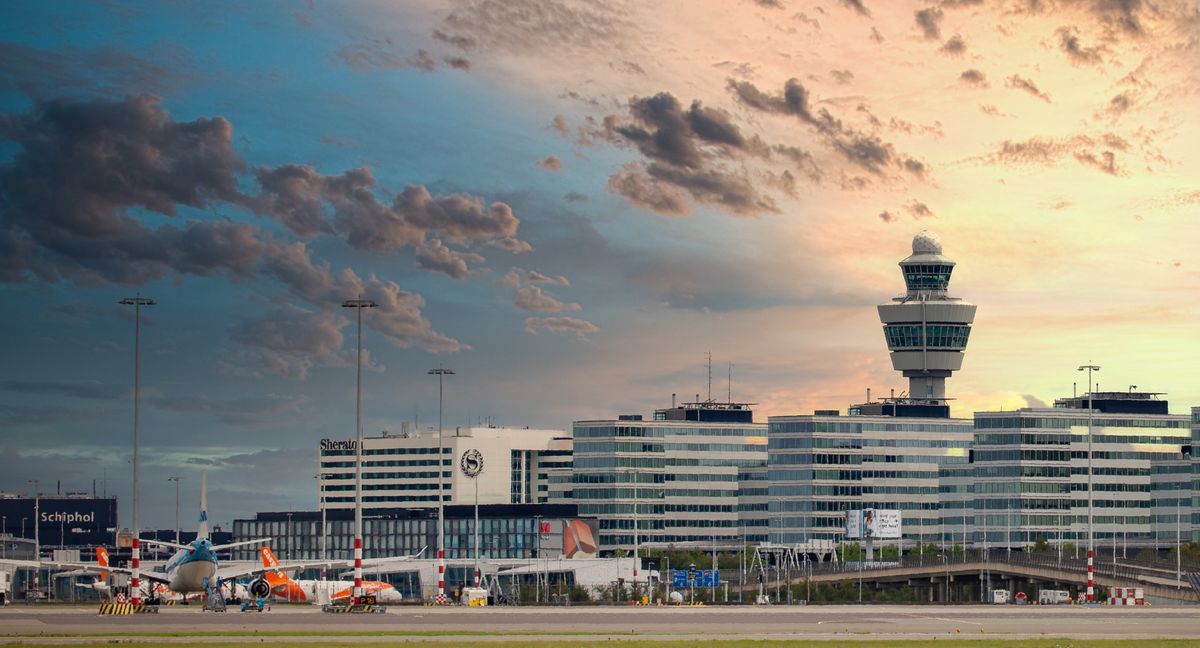 Lotnisko Schiphol w Amsterdamie 