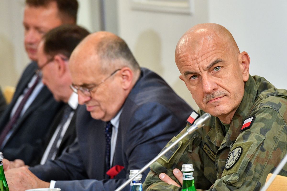 Gen. Andrzejczak na prezydenta? "Niekwestionowany potencjał" - WP ...