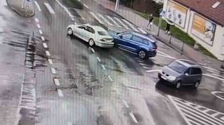 Zielona Góra: Kierująca bmw wjechała pod skodę na skrzyżowaniu. Została ukarana