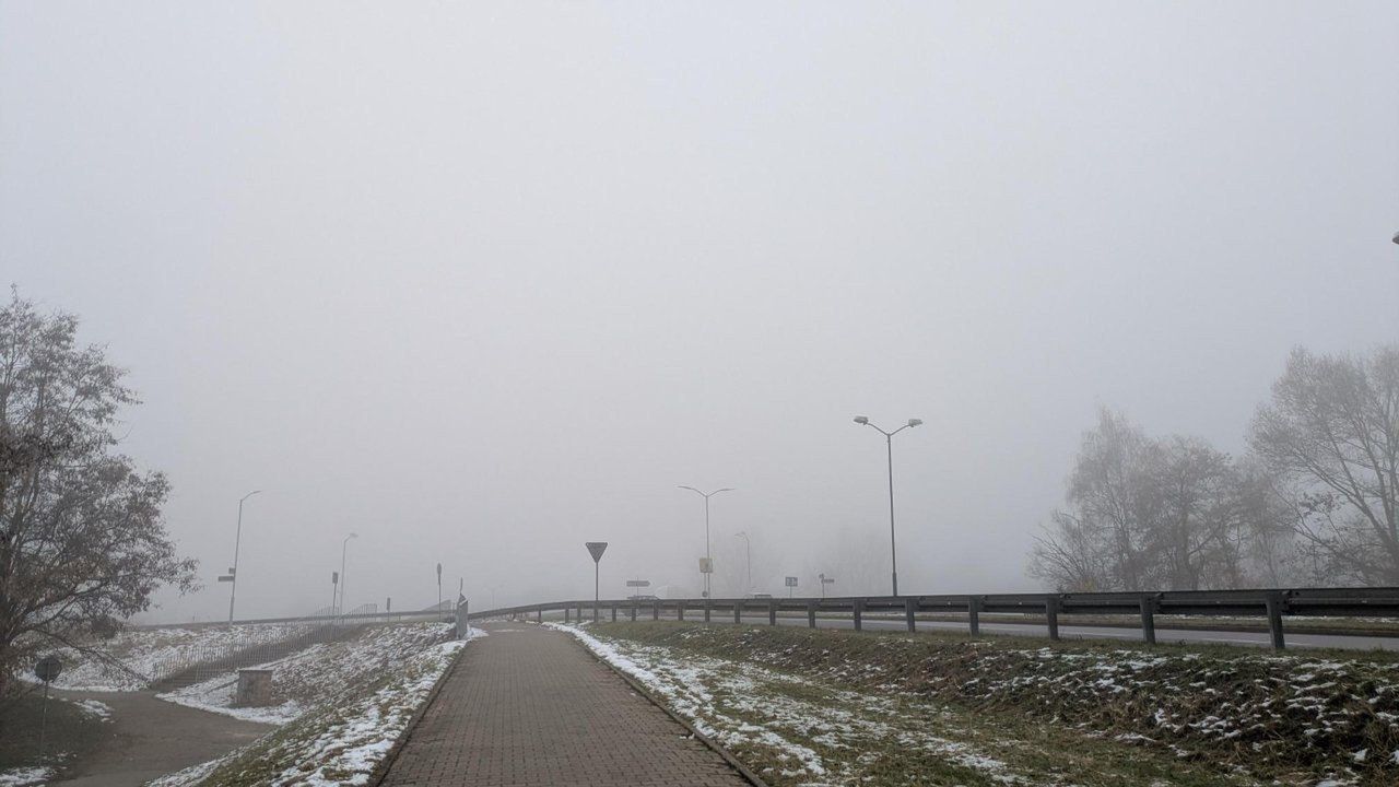 Gęsta mgła w woj. śląskim