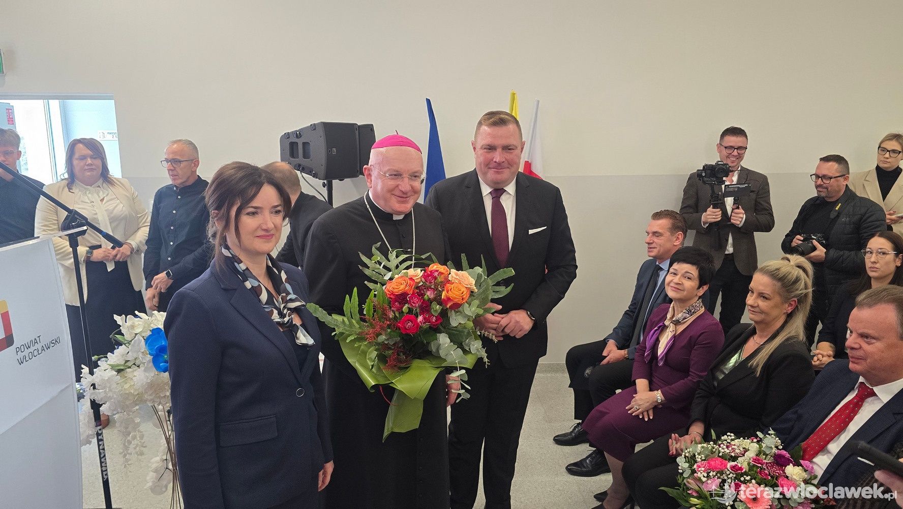 Otwarcie nowego budynku Zespołu Szkół w Kowalu i sztandar
