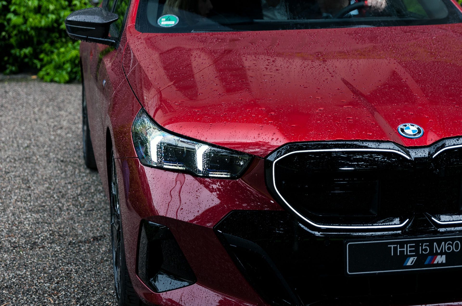BMW i5 (2023)
