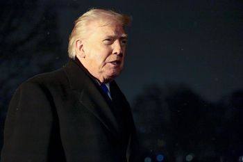 "Bardzo chcą zawrzeć umowę". Trump komentuje rozmowy z Iranem