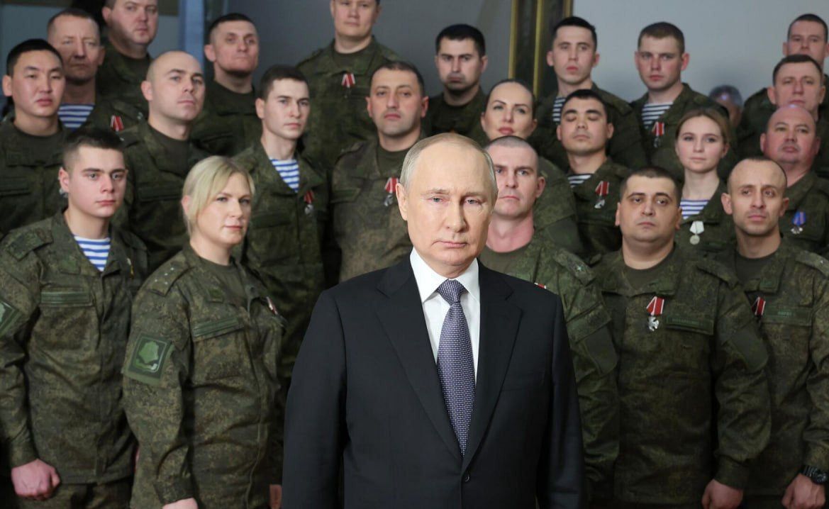 Władimir Putin zmobilizuje kolejną armię, a wojna zaplanowana jest do końca roku  - twierdzi rosyjski ekspert wojskowy