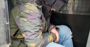 Łódź: Pijany sprawca wypadku wściekł się, że policjanci nie chcieli łapówki. Rzucał wulgaryzmami i pluł