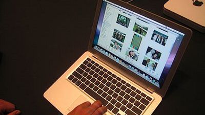 Nowe MacBooki mają problemy z touchpadami 1