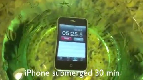Wodoodporny iPhone? Jak najbardziej [wideo] 1