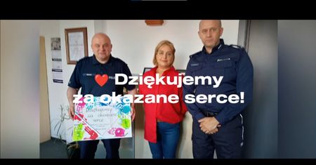Sierpiec: Policjanci przekazali dary dla domu dziecka