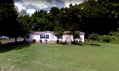 Kozy sąsiadki weszły do gry. Stracił 100 tys. dolarów