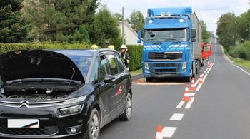 Bylowice: Wypadek na DK52. 31-latka i 2-letni chłopiec w szpitalu