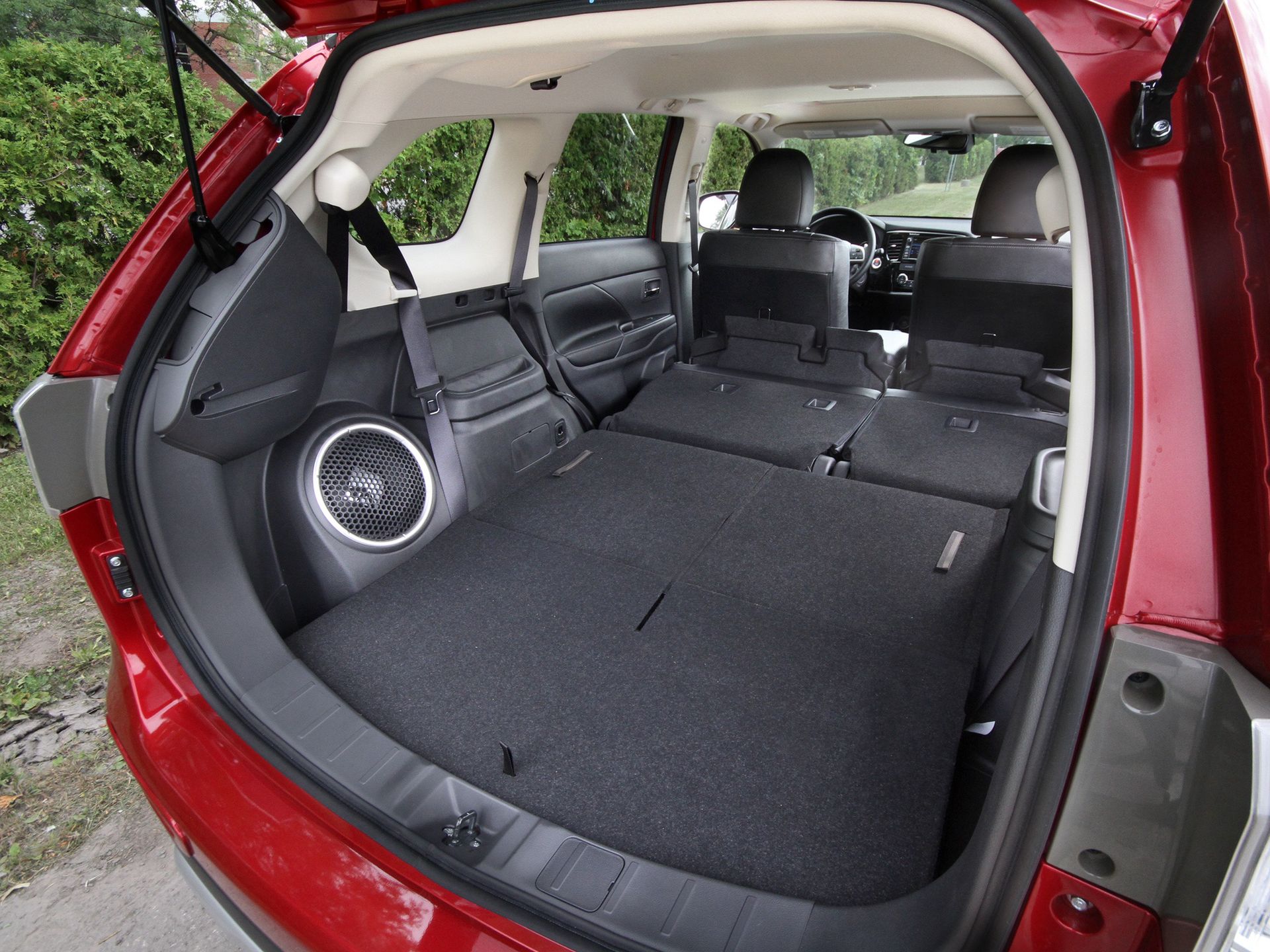 Mitsubishi Outlander III
