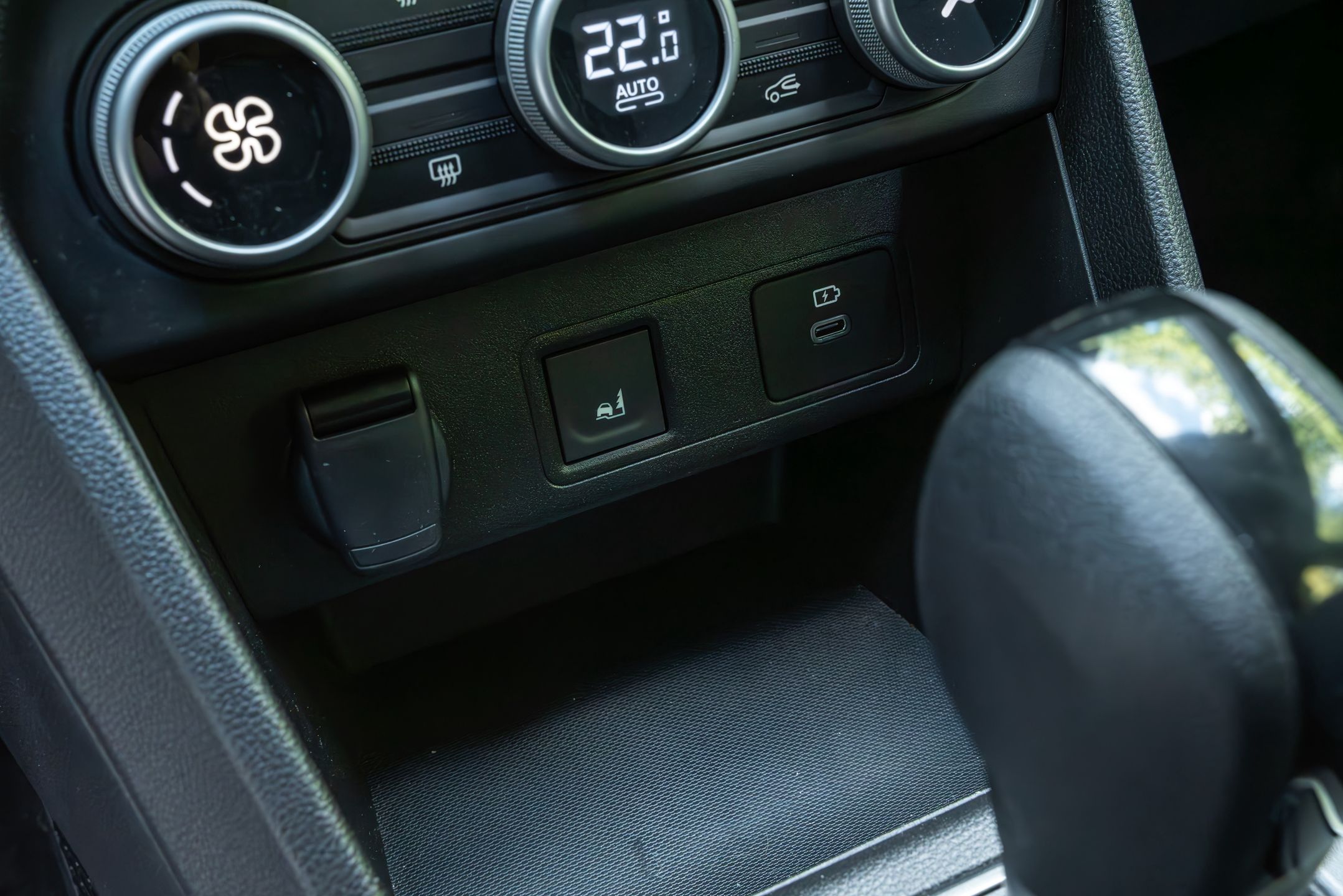 Dacia Jogger Hybrid 140
