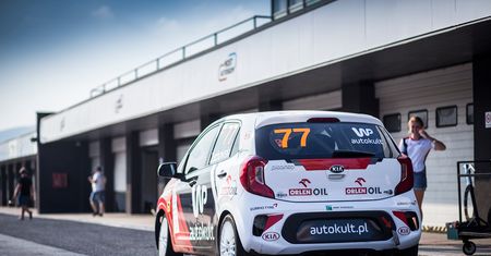 Kia Picanto z Kia Platinum Cup. Test najważniejszego auta wyścigowego w Polsce