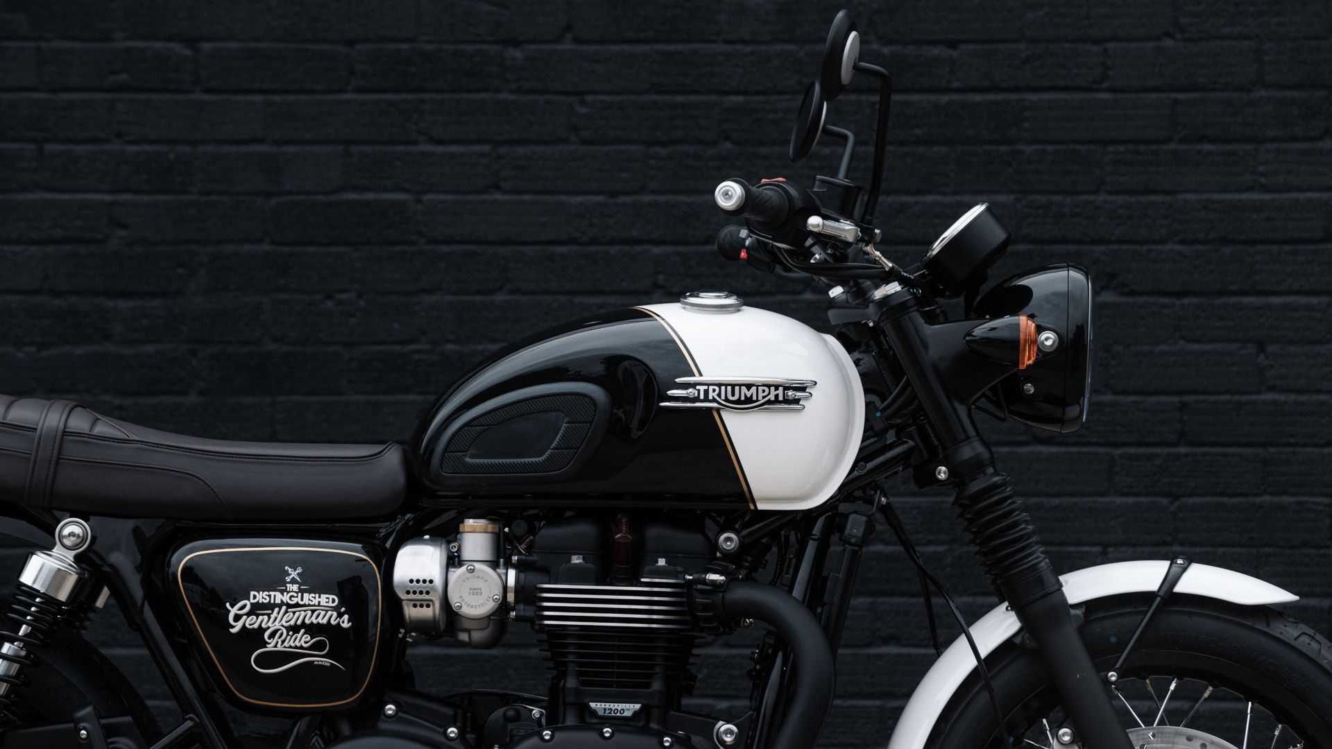 Triumph Bonneville T120 Black DGR