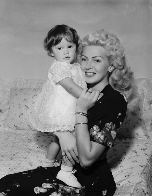 Lana i Cheryl w 1944 roku