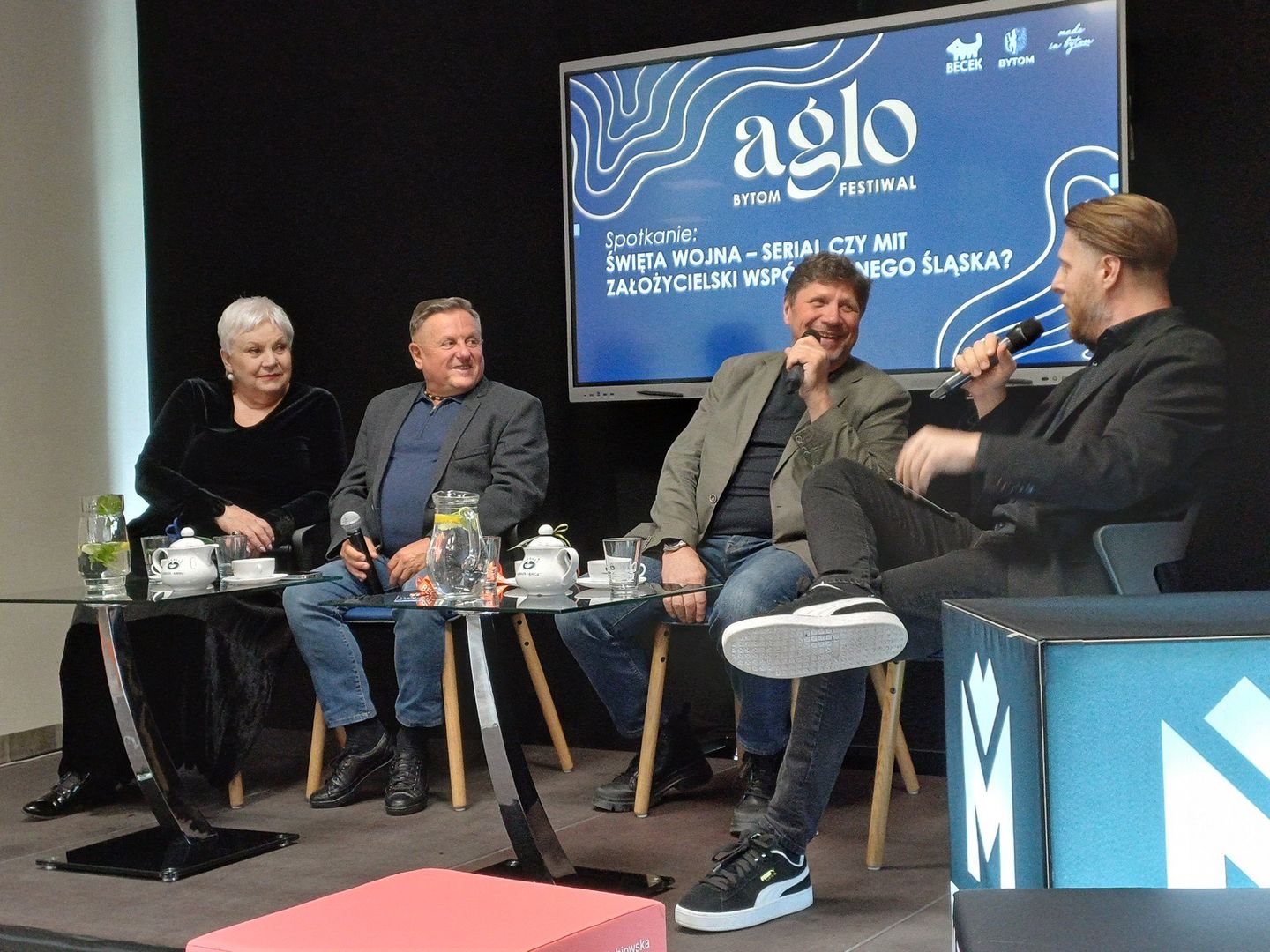 Kultowy serial "Święta wojna" powróci? Reżyser: "Musiałby powstać naprawdę dobry scenariusz"